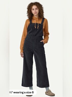 Patagonia Women's Stand Up Cropped Corduroy Overalls Pitch BlueSize 10 MSRP:$169